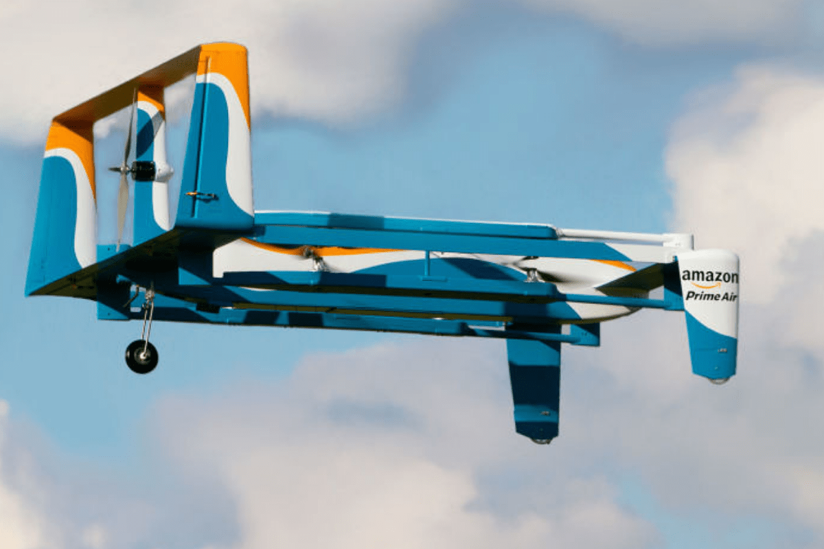 Amazon Prime Air, или всё о доставке дронами
